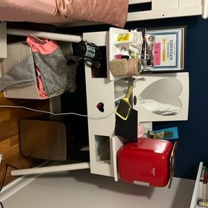 Heart desk with compartments on the top and on the bottom